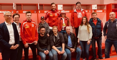 RWE lädt Neumitglieder der Saison 2022/23 zum Treffen in die Arena